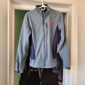 Northface women's insulted winter jacket.